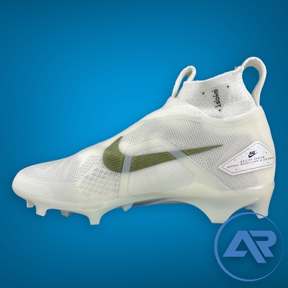 Nike Alpha Menace Elite 3 Men\'s Size 8 White Particle Grey Football Cleats